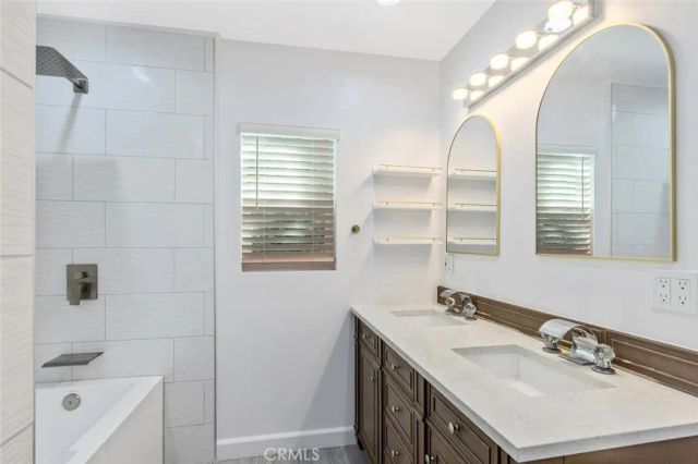 22444 Venido, Woodland Hills, CA 91364
