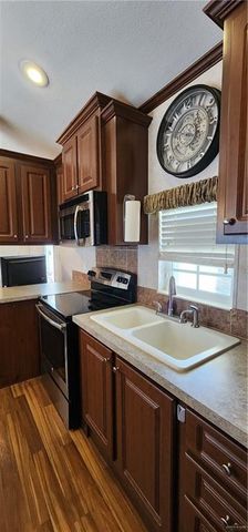 2305 Bobolink W Circle, Palmview, TX 78572