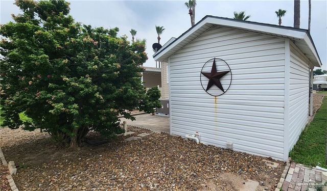 2305 Bobolink W Circle, Palmview, TX 78572