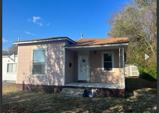 2551 West Grand Street, Springfield, MO 65802