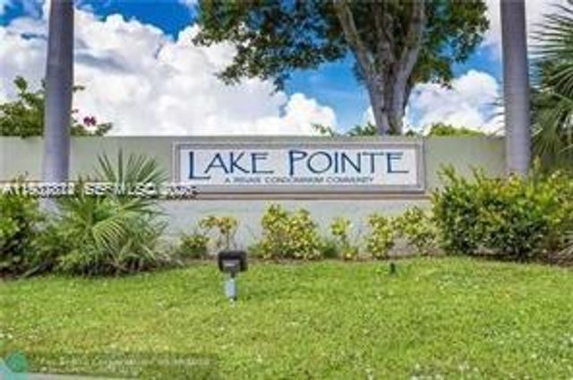 212 Lake Pointe Drive 210, Oakland Park, FL 33309