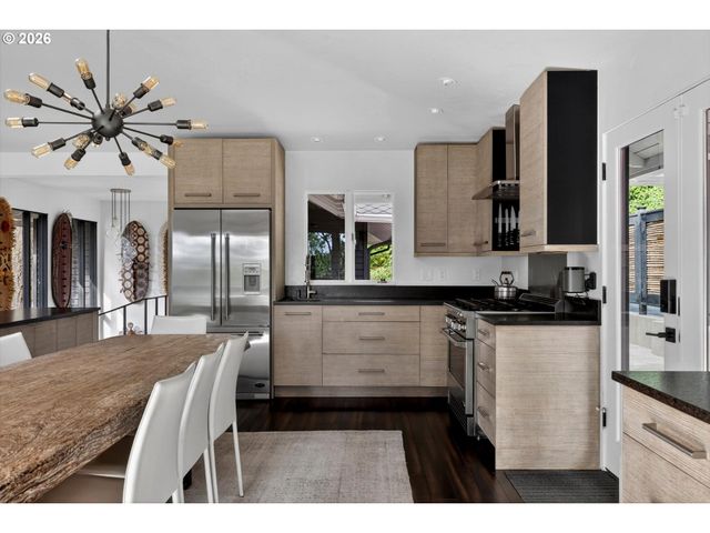 3340 Sw FAIRMOUNT Blvd, Portland, OR 97239