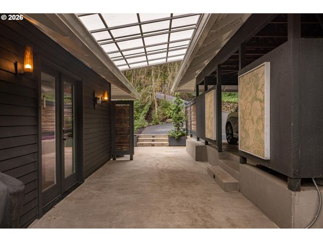 3340 Sw FAIRMOUNT Blvd, Portland, OR 97239