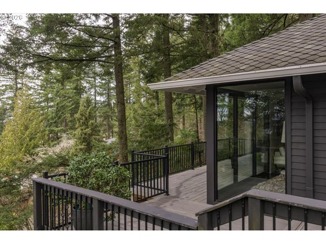 3340 Sw FAIRMOUNT Blvd, Portland, OR 97239