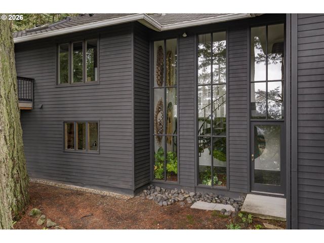 3340 Sw FAIRMOUNT Blvd, Portland, OR 97239