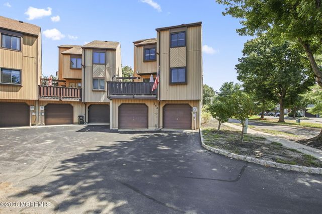 242 Silver Lane, Old Bridge, NJ 08857