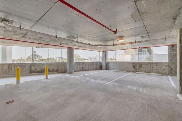 777 3RD AVENUE N 1104, St Petersburg, FL 33701