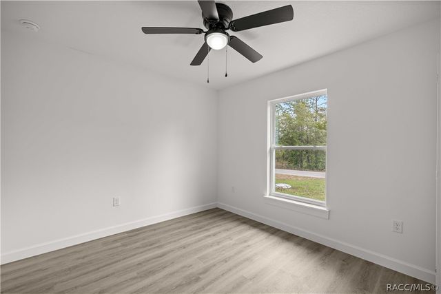 22433 SW Rainbow Lakes Boulevard, Dunnellon, FL 34431