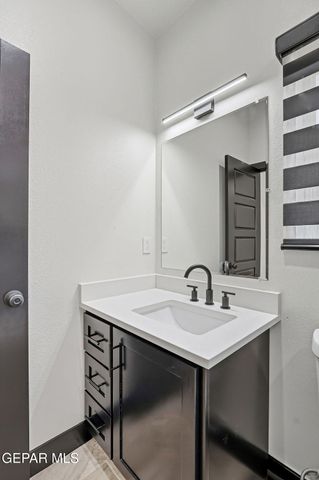 1376 Syrian Desert Drive, Chaparral, NM 88081