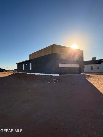 1376 Syrian Desert Drive, Chaparral, NM 88081