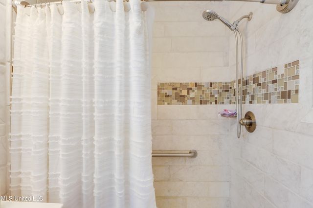 251 Santini Street, Biloxi, MS 39530