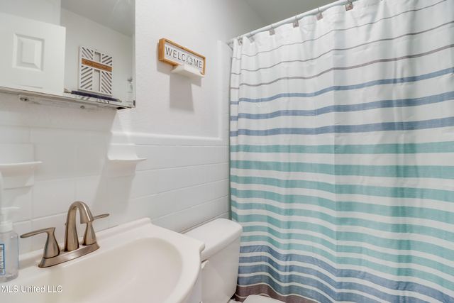 251 Santini Street, Biloxi, MS 39530