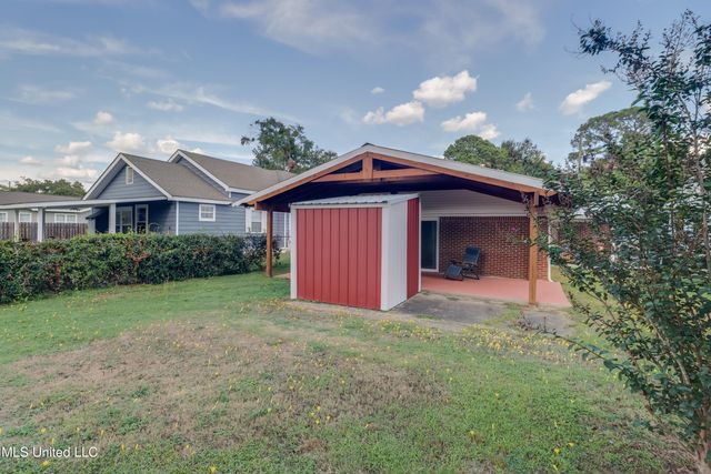 251 Santini Street, Biloxi, MS 39530