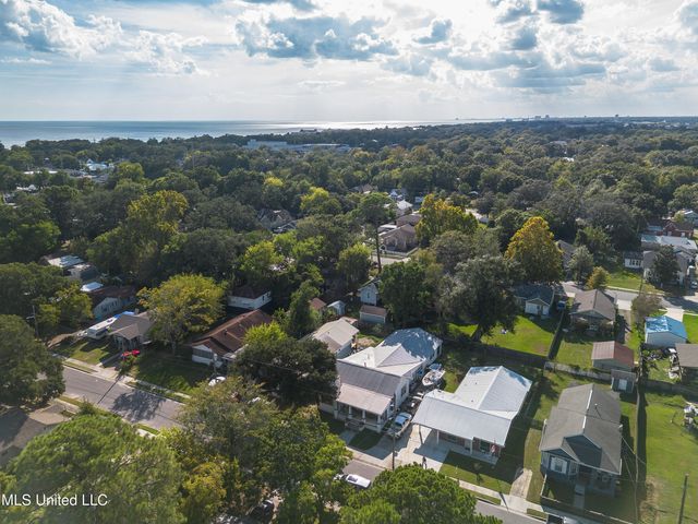 251 Santini Street, Biloxi, MS 39530
