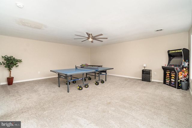 100 BRAMBLEWOOD LN, Lewisberry, PA 17339