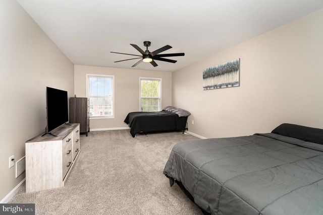 100 BRAMBLEWOOD LN, Lewisberry, PA 17339