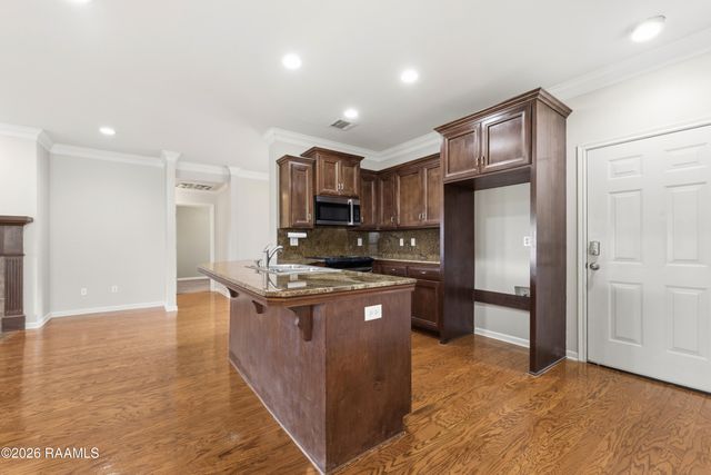 129 Harvest Pointe Circle, Lafayette, LA 70506