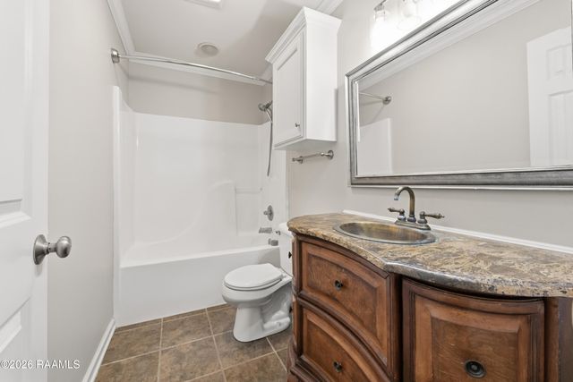 129 Harvest Pointe Circle, Lafayette, LA 70506