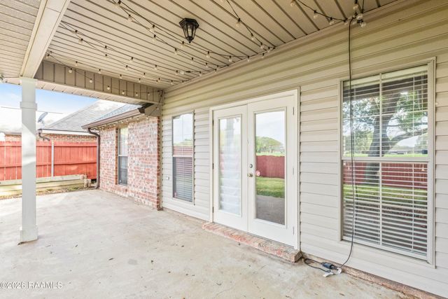 129 Harvest Pointe Circle, Lafayette, LA 70506