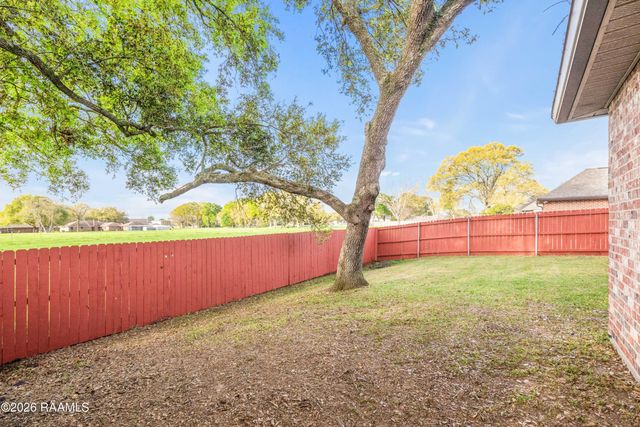 129 Harvest Pointe Circle, Lafayette, LA 70506