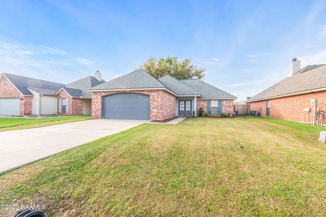 129 Harvest Pointe Circle, Lafayette, LA 70506