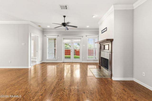 129 Harvest Pointe Circle, Lafayette, LA 70506