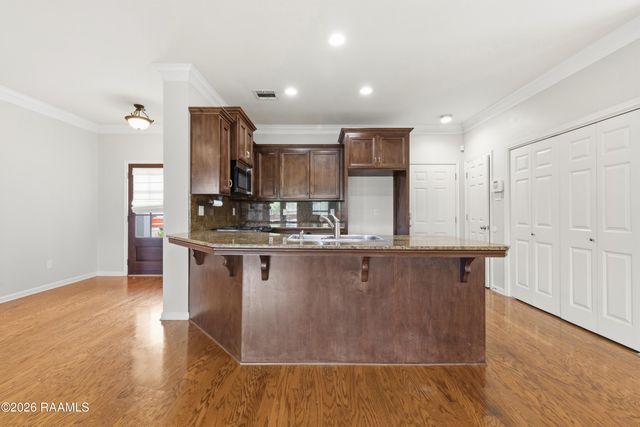 129 Harvest Pointe Circle, Lafayette, LA 70506