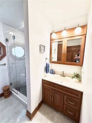 5114 Mcannulty Rd, Baldwin Boro, PA 15236
