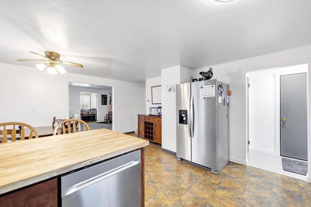 2412 WATER DIVISION ROAD, Green Bay, WI 54311