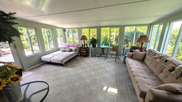 625 N CANTERBURY DRIVE, Appleton, WI 54915