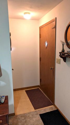 625 N CANTERBURY DRIVE, Appleton, WI 54915