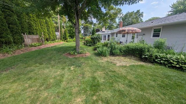 625 N CANTERBURY DRIVE, Appleton, WI 54915