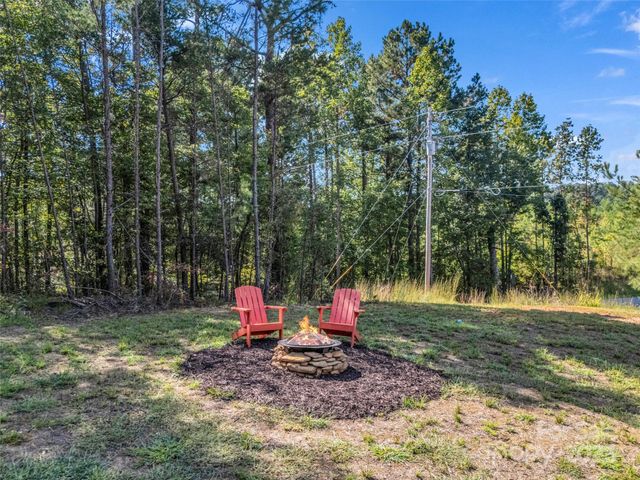 110 Geebees Way, Mill Spring, NC 28756
