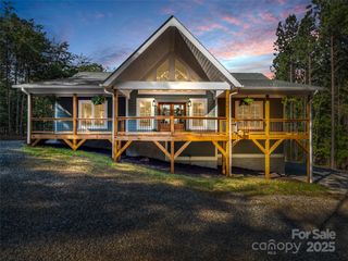 110 Geebees Way, Mill Spring, NC 28756