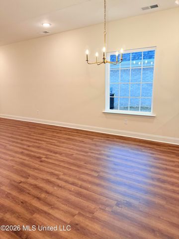 6082 E River Birch Road, Walls, MS 38680