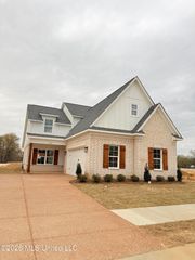 6082 E River Birch Road, Walls, MS 38680