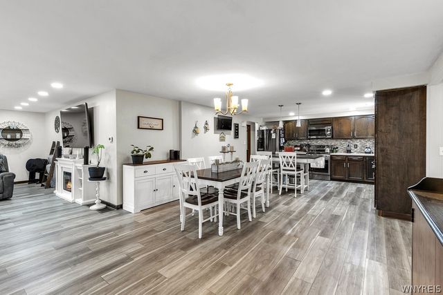 4627 Mckinley Parkway, Hamburg, NY 14075