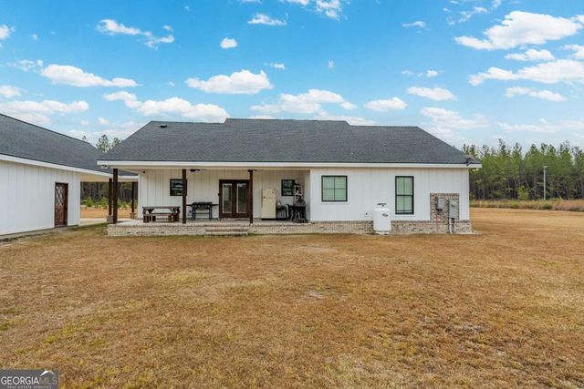 7059 Thornbird Road, Waycross, GA 31503