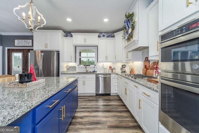 7059 Thornbird Road, Waycross, GA 31503