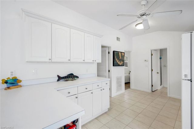 746 Cardium ST, Sanibel, FL 33957