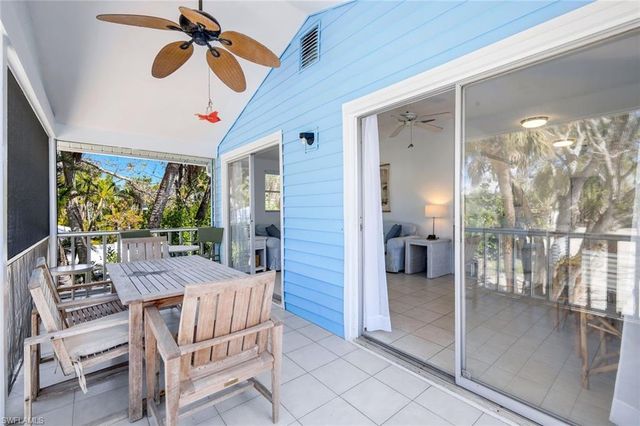 746 Cardium ST, Sanibel, FL 33957