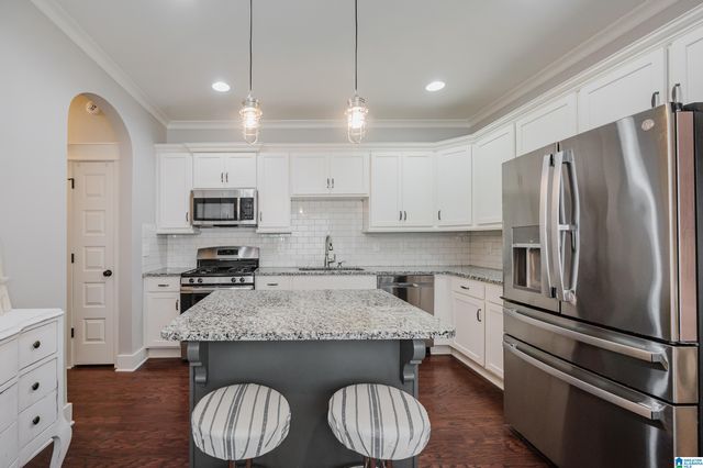 2836 MONTEVALLO PARK ROAD, Irondale, AL 35210