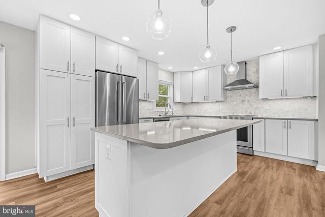 5915 LARPIN LN, Alexandria, VA 22310