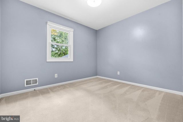 5915 LARPIN LN, Alexandria, VA 22310