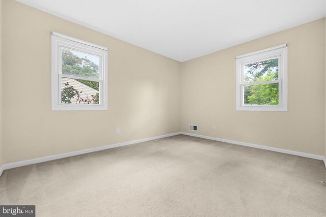 5915 LARPIN LN, Alexandria, VA 22310