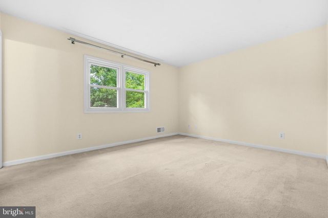 5915 LARPIN LN, Alexandria, VA 22310