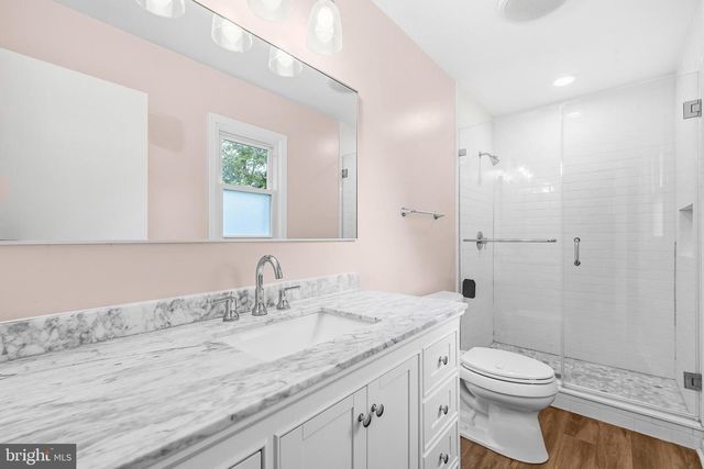 5915 LARPIN LN, Alexandria, VA 22310