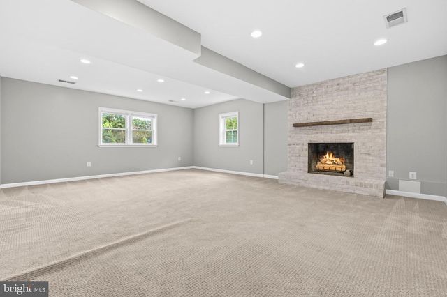 5915 LARPIN LN, Alexandria, VA 22310