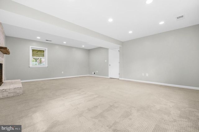 5915 LARPIN LN, Alexandria, VA 22310