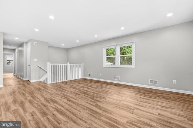 5915 LARPIN LN, Alexandria, VA 22310